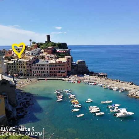 Affittacamere Benedetta E Isabelle Vernazza Bagian luar foto
