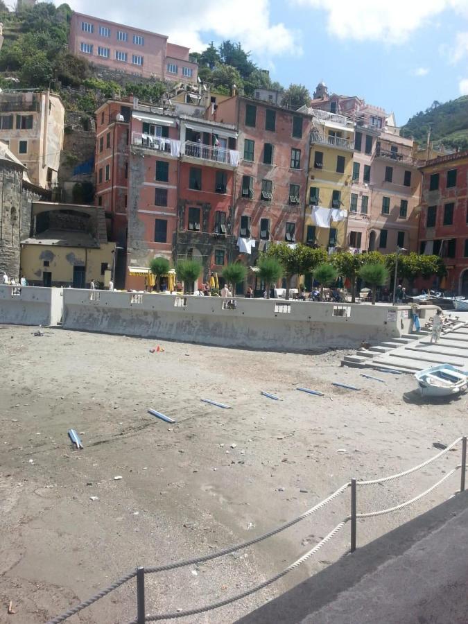 Affittacamere Benedetta E Isabelle Vernazza Bagian luar foto