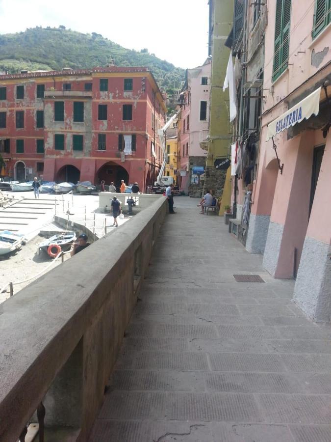 Affittacamere Benedetta E Isabelle Vernazza Bagian luar foto